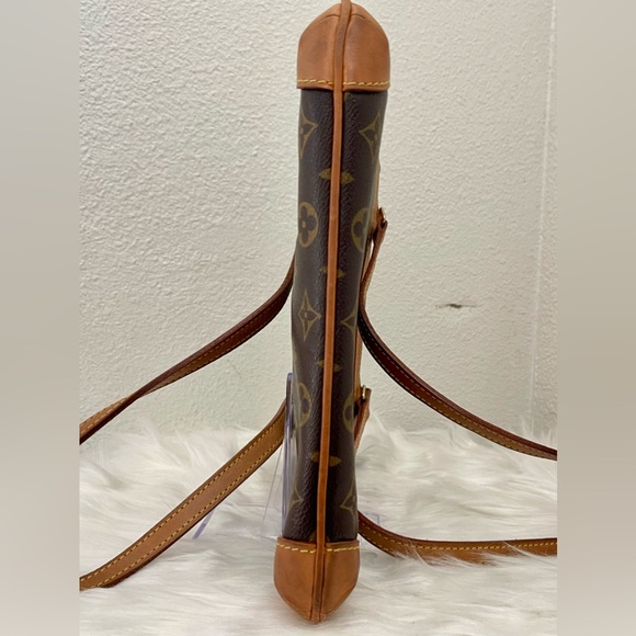 Louis Vuitton Brown Monogram Shoulder Bag - Picture 5 of 12